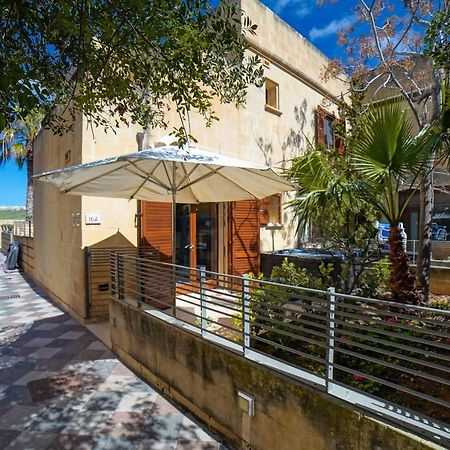Getawaynpetto Private Duplex Maisonette With Jacuzzi Hot Tub Mgarr Zewnętrze zdjęcie