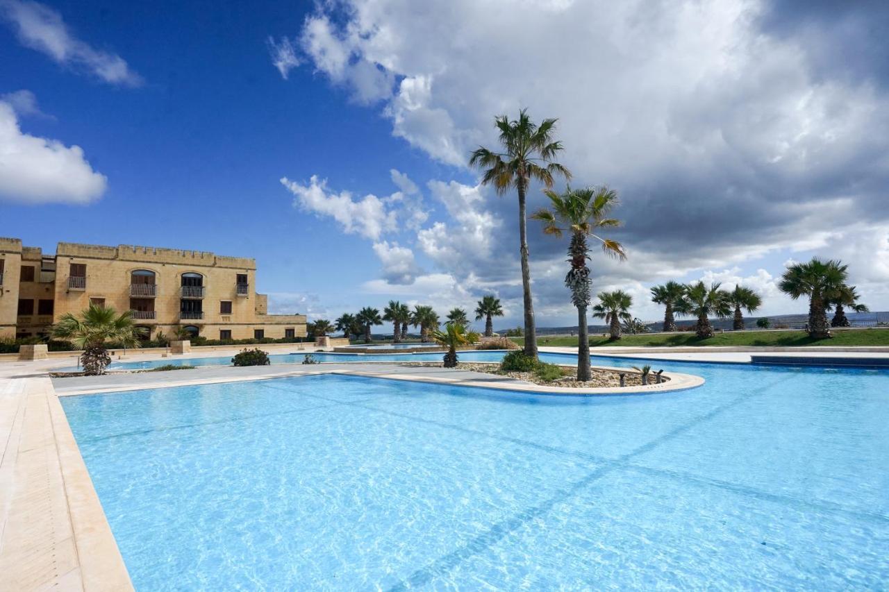 Getawaynpetto Private Duplex Maisonette With Jacuzzi Hot Tub Mgarr Zewnętrze zdjęcie