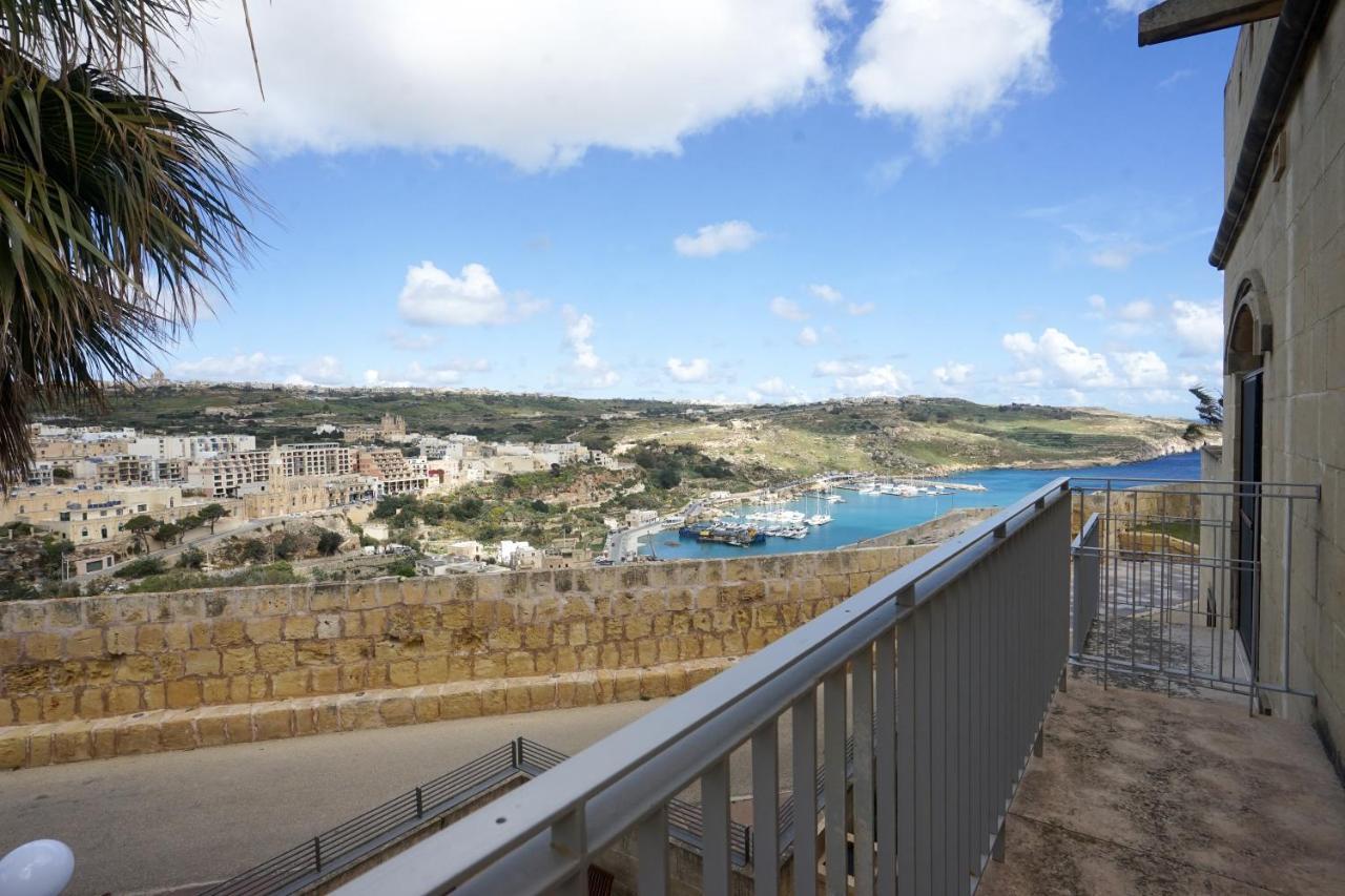 Getawaynpetto Private Duplex Maisonette With Jacuzzi Hot Tub Mgarr Zewnętrze zdjęcie