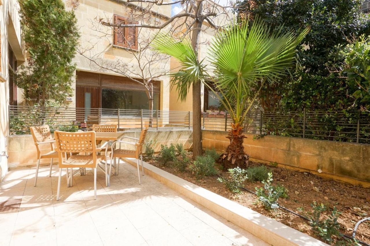 Getawaynpetto Private Duplex Maisonette With Jacuzzi Hot Tub Mgarr Zewnętrze zdjęcie